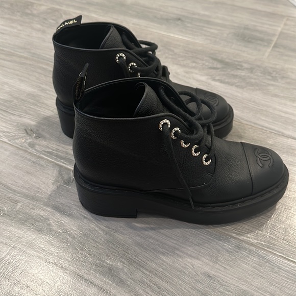 Chanel Black Leather Combat Ankle Boots, Women's (Size 38.5) - Picture 4 of 9